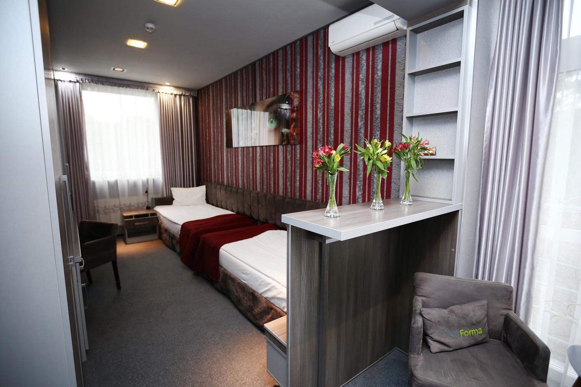 Hotel Forma Piła Extérieur photo